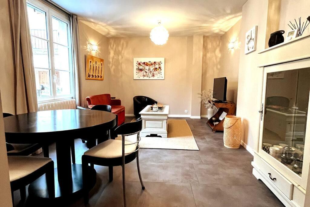 Ferienwohnung #Le Maillard #Grand F2 #Hyper Centre Brive-la-Gaillarde Exterior foto